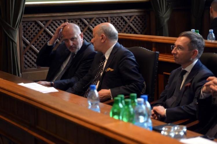 Apelują do Dutkiewicza o dymisję wiceprezydenta. „Utracił legitymację do pełnienia funkcji”