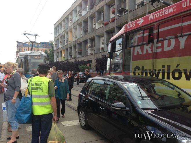 Pilny remont torowiska na ulicy Kołłątaja. Trasę zmieni aż 10 linii... autobusowych 