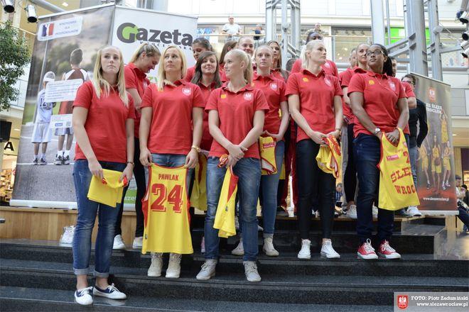 Wrocławscy taksówkarze blokowali dziś ulice miasta