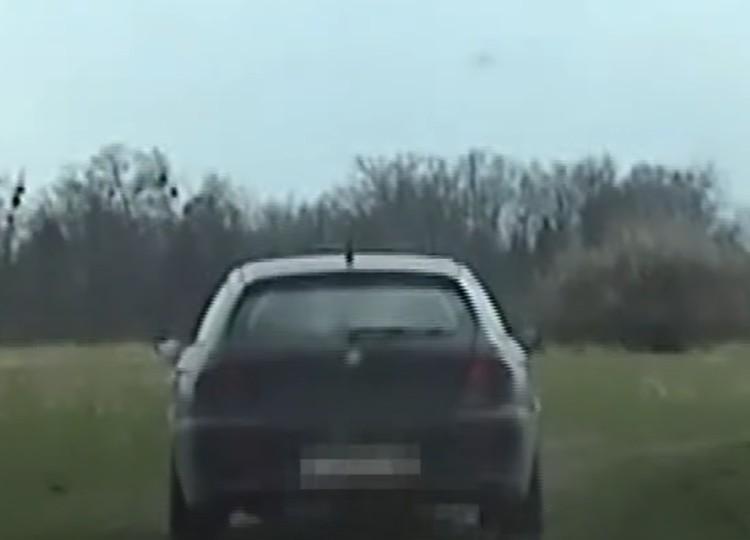 Pościg po wałach we Wrocławiu. Nie słyszał policji, bo słuchał muzyki? Zobacz nagranie!