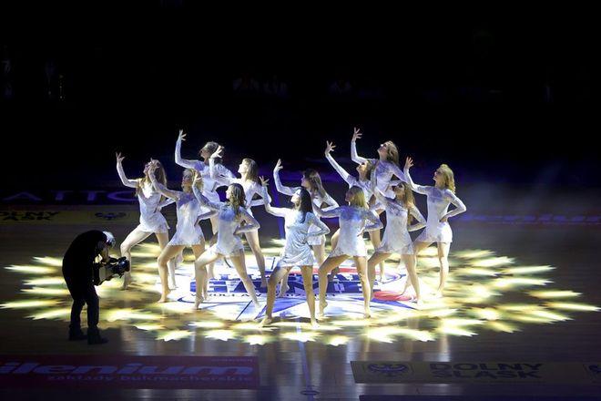 Szukają pięknych i wysportowanych dziewczyn do wrocławskiej drużyny cheerleaders [VIDEO]