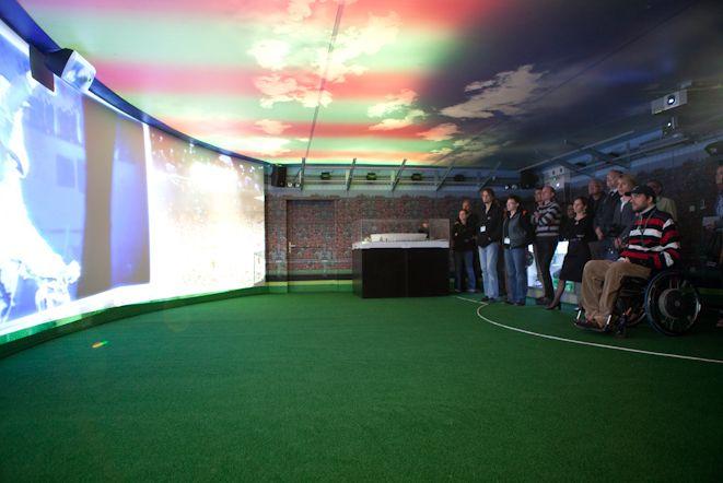 Poczuj przedsmak stadionu i Euro w showroom’ie