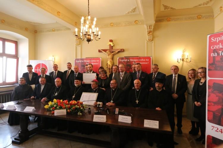 Wrocławscy duchowni zbierają pieniądze na szpital w Aleppo