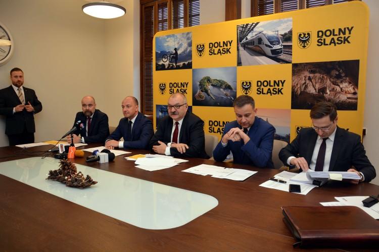Jest budżet województwa na 2019 rok. Dokończenie WOW przełożone na przyszły rok!