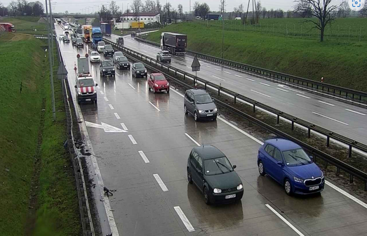 Tiry zablokowały autostradę A4. Ogromny korek do Wrocławia