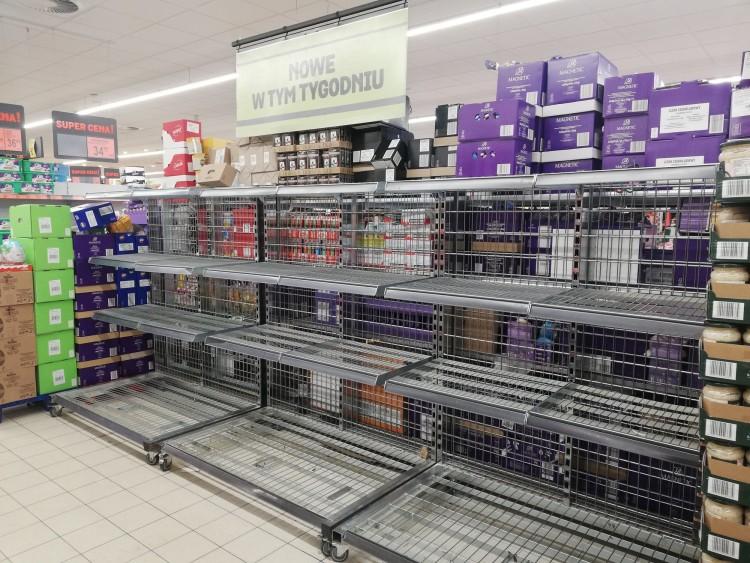 Biedronka nie nadąża z dostawami. 