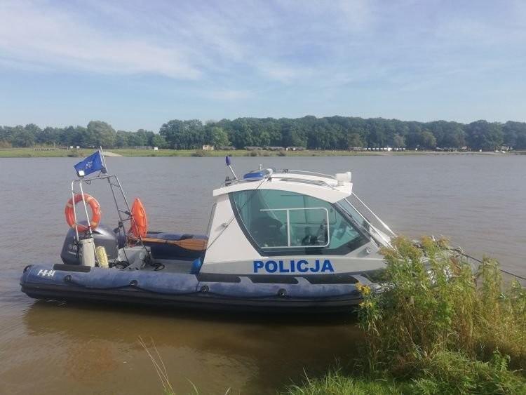 Wrocławianin wsiadł na quada i zniknął bez śladu. Policja przeczesuje całą okolicę, w akcji śmigłowiec