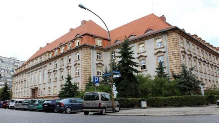 Koronawirus we wrocławskim ZUS-ie. Pracownicy odesłani do domu, biura wyłączone z użytku