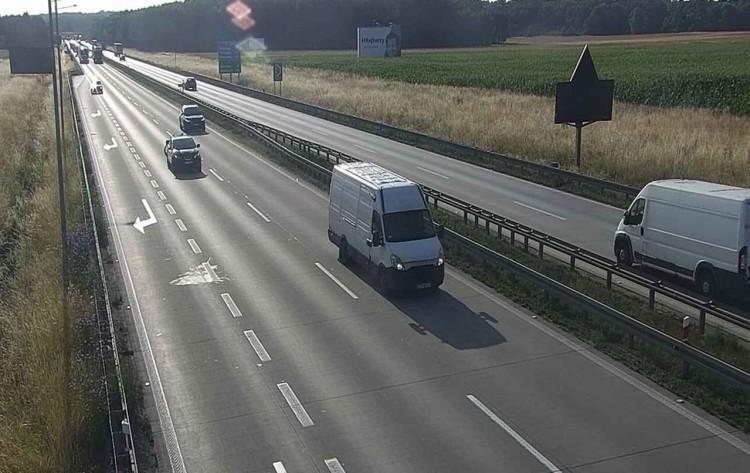Wrocław: Autostradą A4 spacerował człowiek. Interweniowały służby