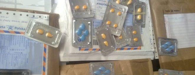 1000 tabletek u nielegalnego handlarza lekami na potencję. Grożą mu 2 lata więzienia