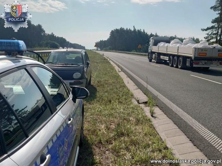 Szok! 91-latek jechał matizem pod prąd drogą ekspresową!