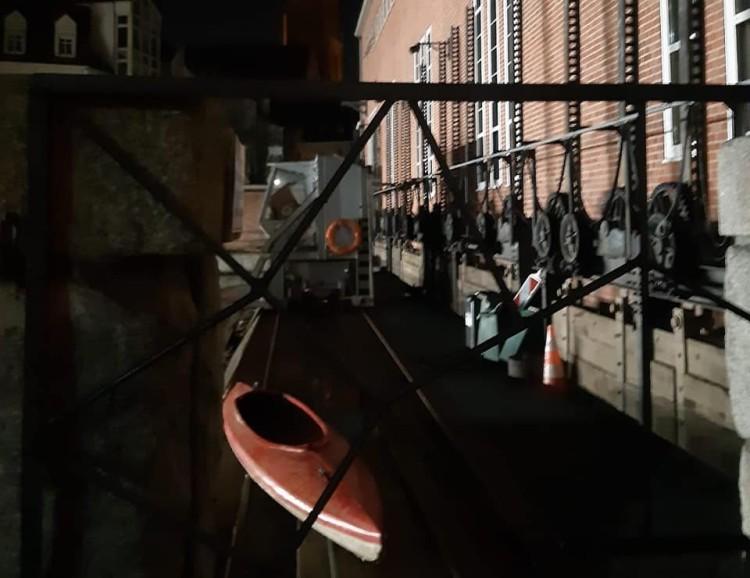 Wrocław: Pusty kajak dryfował na Odrze. Ratownicy obawiali się najgorszego