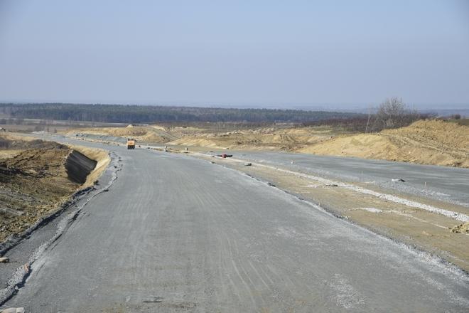 Budowa drogi ekspresowej S5 przyśpiesza. Wykonawca wznowił roboty ziemne [FOTO]