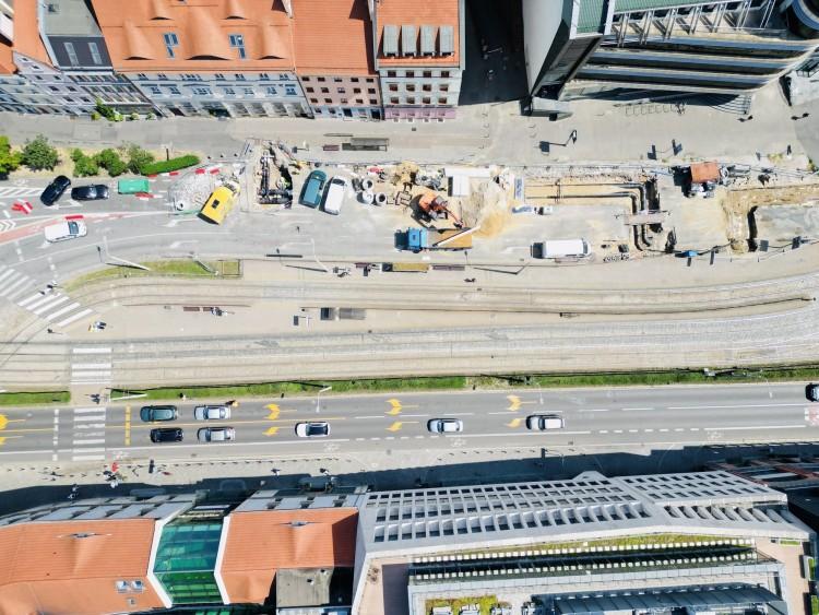 Remont na Kazimierza Wielkiego. Nowymi rurami popłynie ciepło