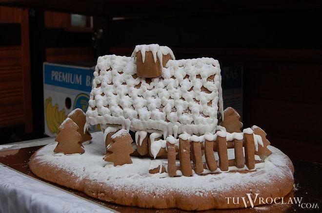 Dietetyk radzi, jak nie odmawiać sobie przyjemości świątecznego jedzenia