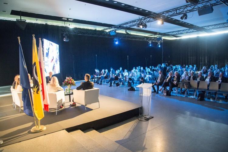 Czy polskie społeczeństwo chce się samoorganizować? We Wrocławiu obradował Dolnośląski Kongres Samorządowy