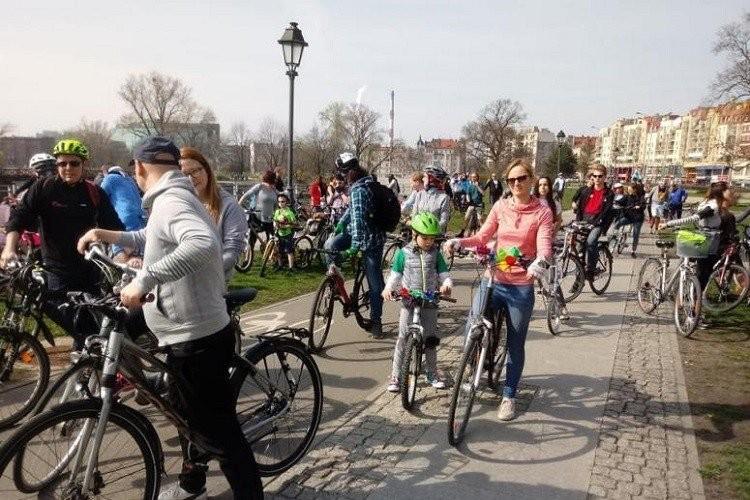 Wrocław: Dwa marsze jednego dnia. Będą spore utrudnienia w centrum [ULICE]