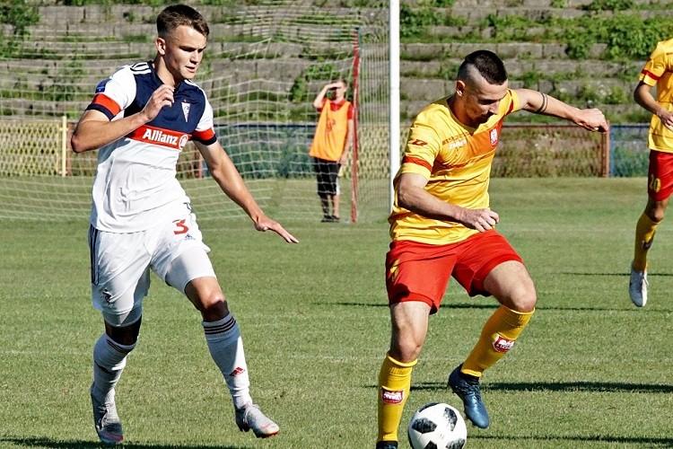 Po pierwsze zwycięstwo w roku. Ślęza podejmuje rezerwy Górnika Zabrze [ZAPOWIEDŹ]