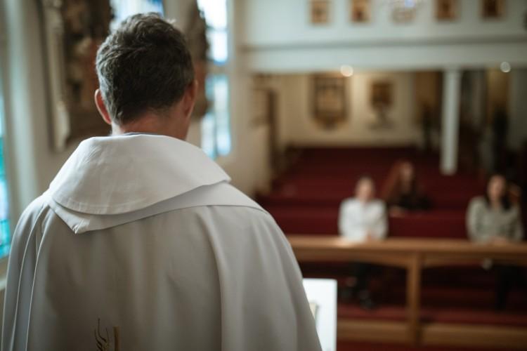 Wrocławski ksiądz wyrzucony z zakonu. Kazali mu opuścić klasztor