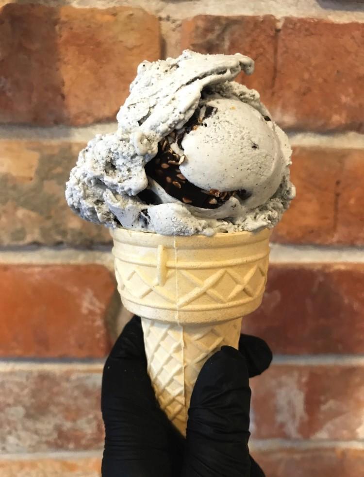 Hity wrocławskich lodziarni - w kolejce po te lody stoi cały Wrocław