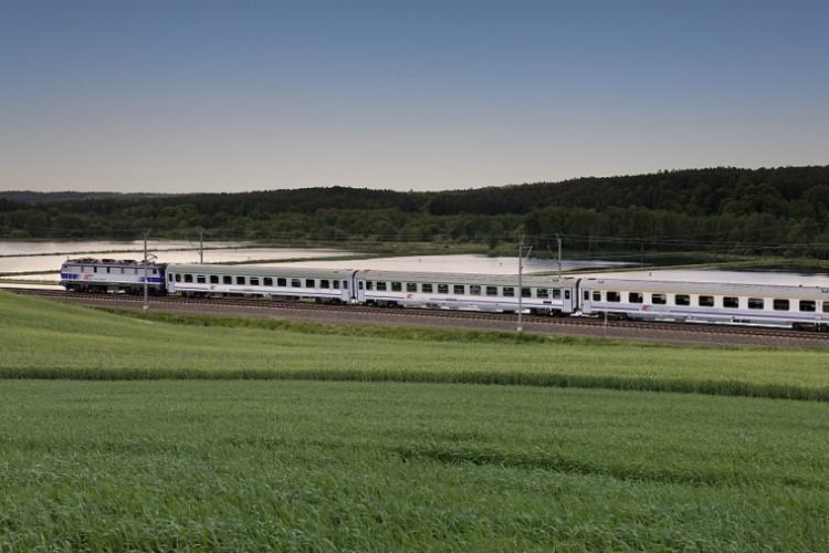 „Pobożnym” do Szczecina? Intercity prosi o pomoc w nazwaniu pociągu z Wrocławia