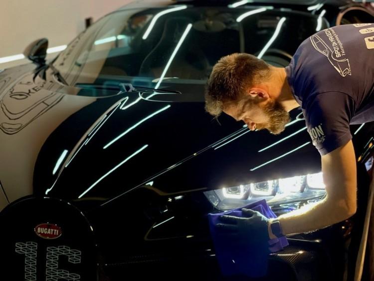 Mini polerka do car detailingu
