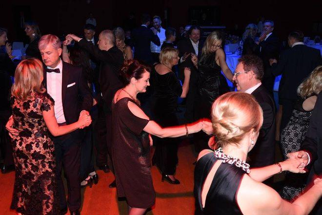 Sukces pierwszego balu wrocławskich soroptymistek
