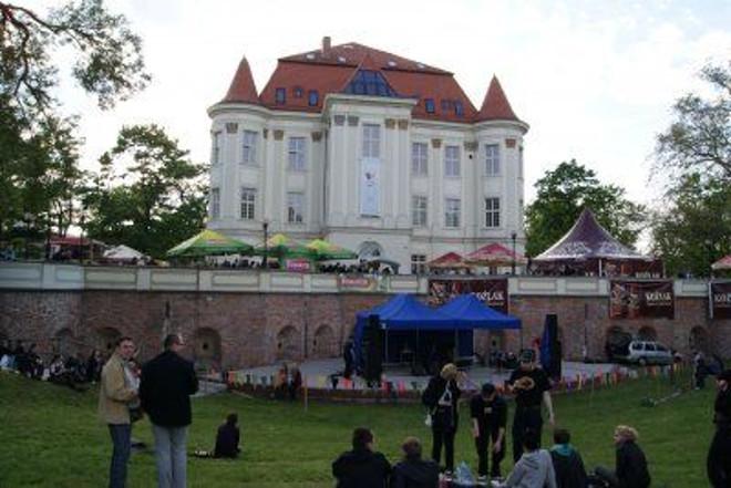 Noc Świętojańska w leśnickim zamku
