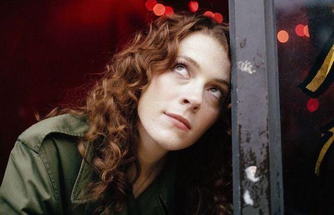Melissa Auf der Maur zagra w Kultowej
