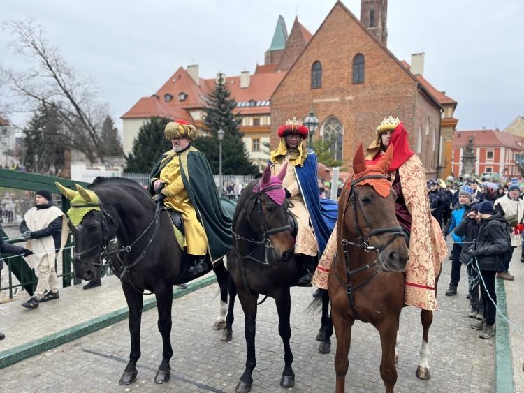 Orszak Trzech Króli. Będą utrudnienia na trasie przemarszu