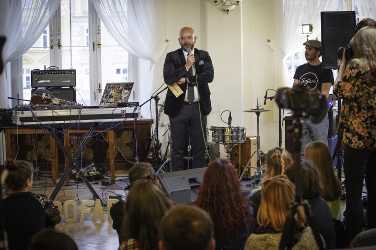 Tego jeszcze nie grali. Koncert niespodzianka w gabinecie prezydenta Sutryka! [ZDJĘCIA]