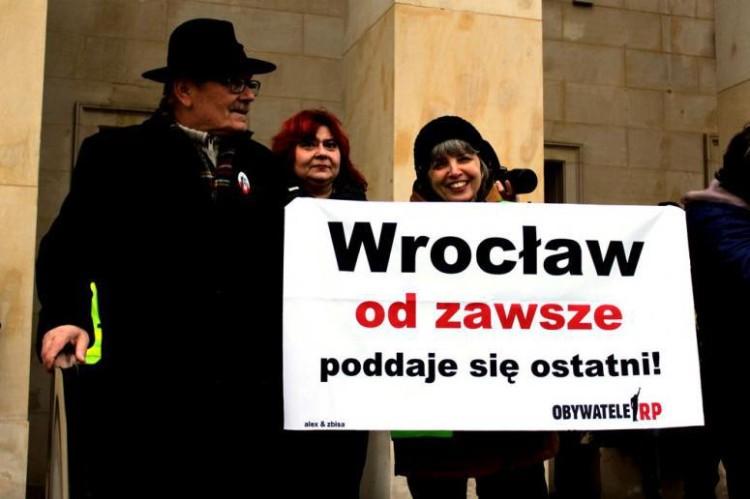 Bez wspólnego kandydata opozycji we Wrocławiu wygra PiS?