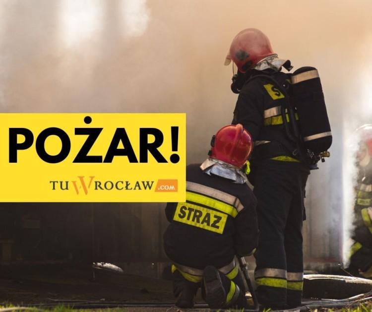 Pożar na placu Grunwaldzkim. Ewakuacja mieszkańców 