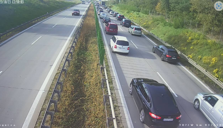 Karambol na A4. Przejazd z Wrocławia utrudniony