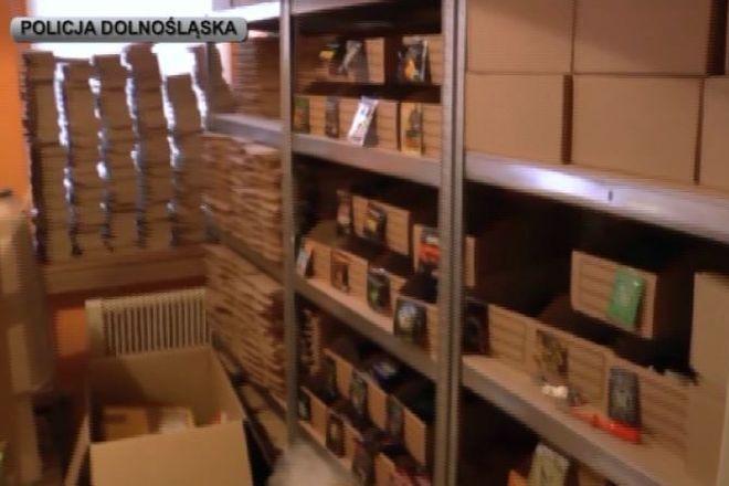 Wrocławscy policjanci przejęli kolejne dopalacze