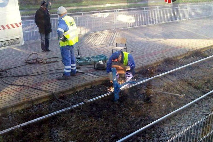 Rozpoczął się pierwszy etap szlifowania torowisk tramwajowych
