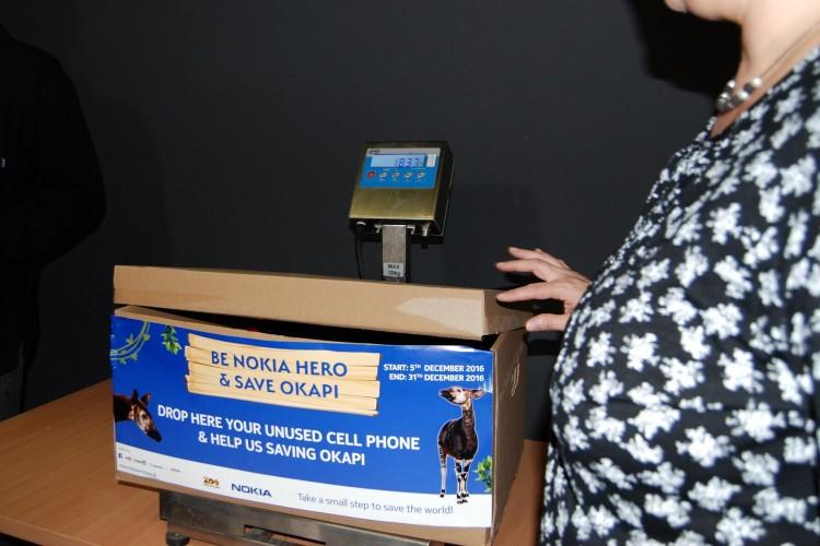 Wrocław: nazbierali telefonów dla... okapi