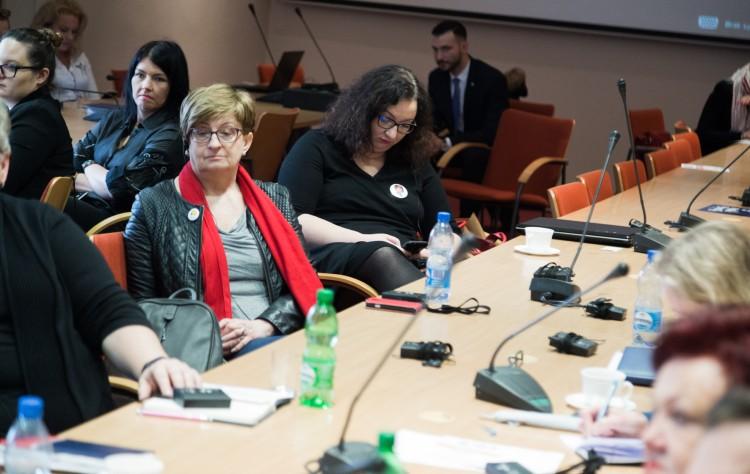 Wrocław: prezentacja Europejskiej Karty Równości Kobiet i Mężczyzn w Życiu Lokalnym [ZDJĘCIA]