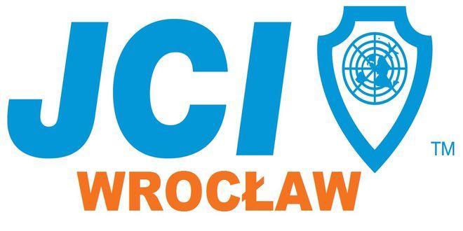 Doświadczeni wrocławscy biznesmeni uczą młodych przedsiębiorców