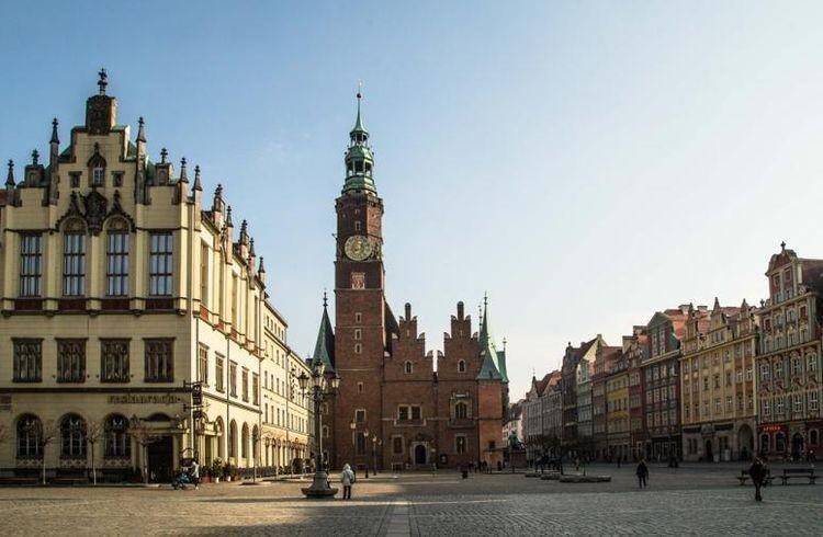Ulicami Wrocławia przejdzie marsz wolności. W ramach akcji #otwieramy [TRASA]