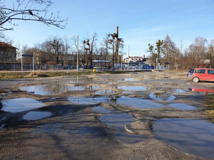 Wrocławski park&ride bohaterem memów. 