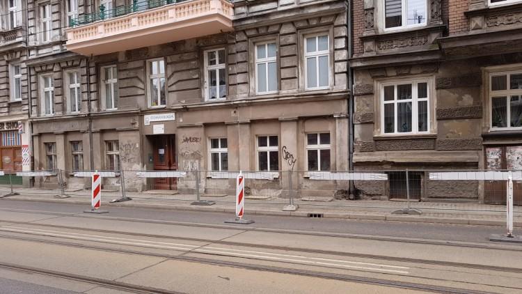 Mieszkańcy powiedzieli „nie” dla przeniesienia przystanku. „Hałas taki, że nie da się oglądać telewizora”