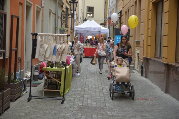 W sercu Wrocławia trwają Targi Książki dla Dzieci i Młodzieży [ZDJĘCIA, PROGRAM]
