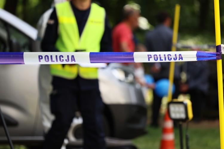 Dramatyczny wypadek dziecka na hulajnodze. Walczy o życie w szpitalu przy Borowskiej
