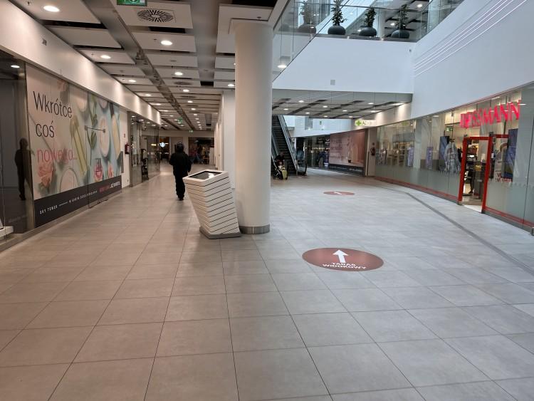 Wrocław: Sky Tower świeci pustkami. Co dalej z galerią handlową?