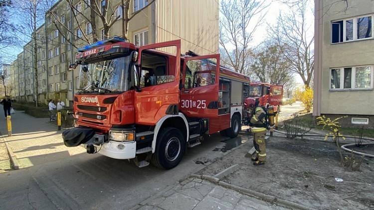 Wrocław: w pożarze mieszkania ucierpiała jedna osoba