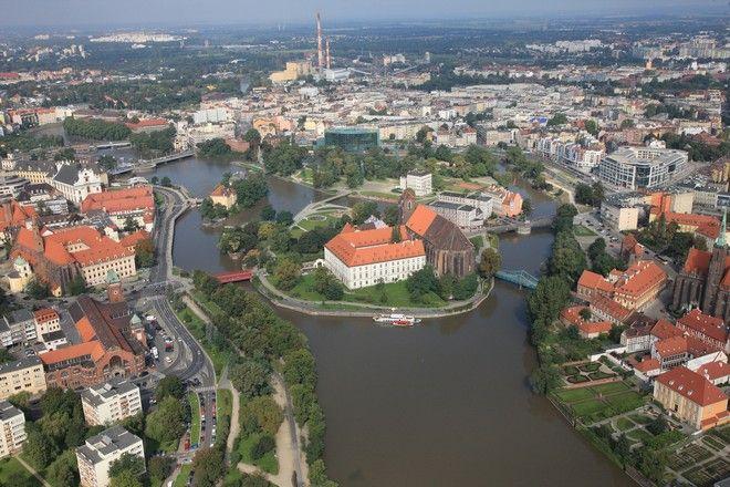 Fala wezbraniowa przepływa przez Wrocław. Jest stan ostrzegawczy na Odrze