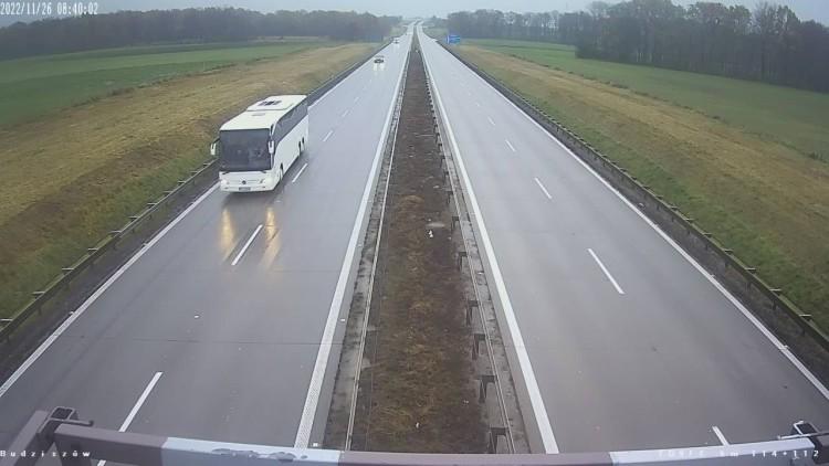 Wypadek na autostradzie A4 pod Wrocławiem. Tir wypadł z drogi
