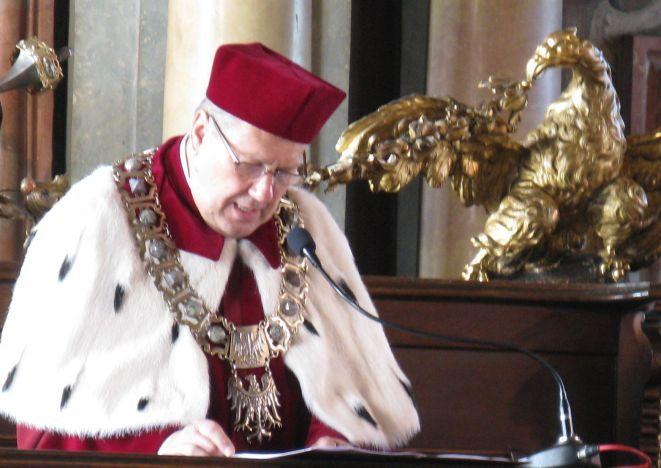 Rektor Uniwersytetu Wrocławskiego doktorem honoris causa we Lwowie