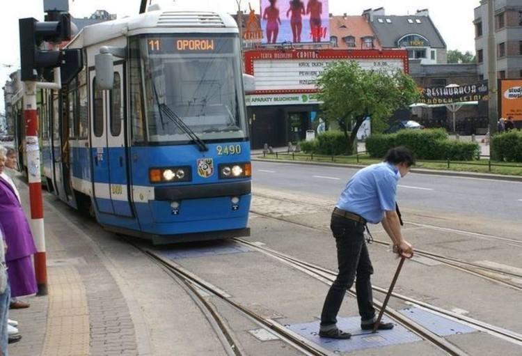 Kryzys w MPK Wrocław. Związkowcy grożą strajkiem, pracownicy odchodzą